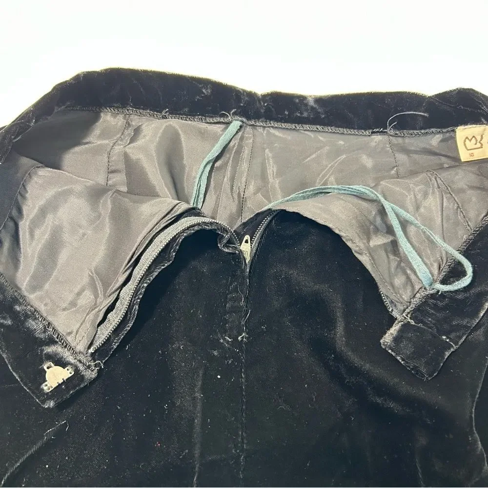 Vintage 1960’s Malbe Velvet Midi Skirt size 10